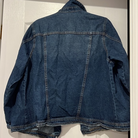 Denim jacket - Picture 3 of 4